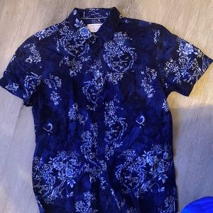 Men’s small Hawaii. Short